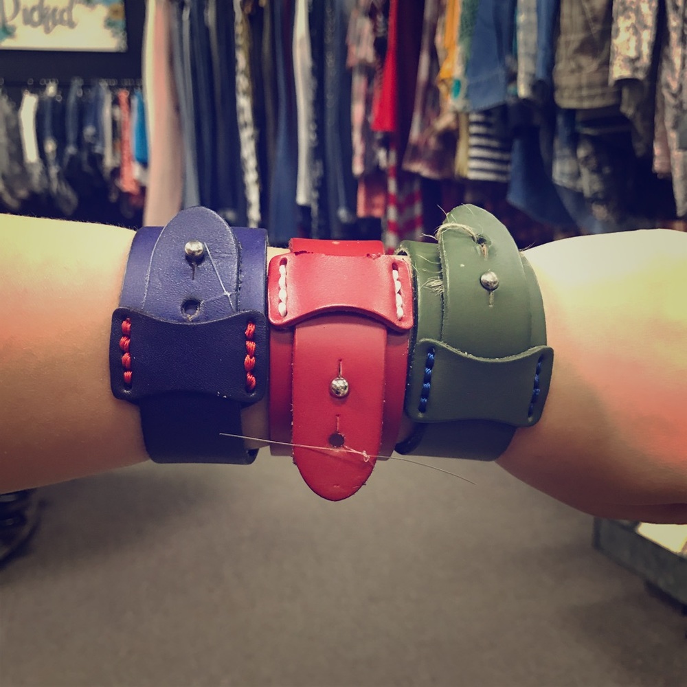 Set of 3 plunder cuffs